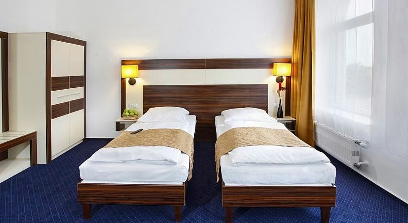 เซ็นโทร โฮเต็ล เซลเลอร์ ทอร์ Hotel บราวน์ชไวก์ ภายนอก รูปภาพ
